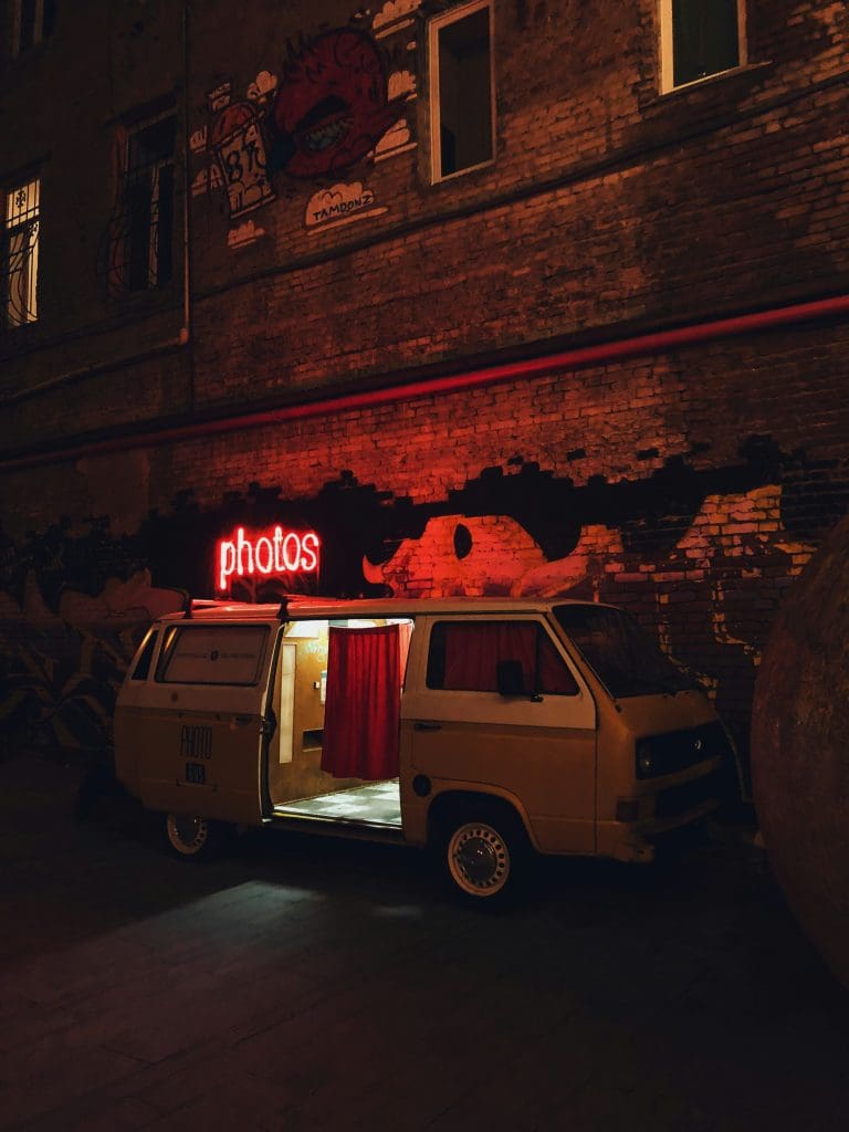 Memorable and Sophisticated Photo Booths for Any Occasion Memorable and Sophisticated Photo Booths for Any Occasion