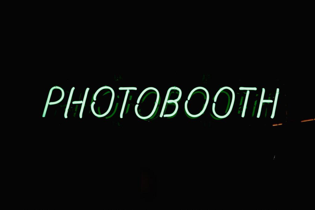 Captivate Your Guests with Portable Photo Booths in Wellington Captivate Your Guests with Portable Photo Booths in Wellington