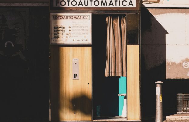 Elegant Touches with Wellington’s Portable Photo Booths